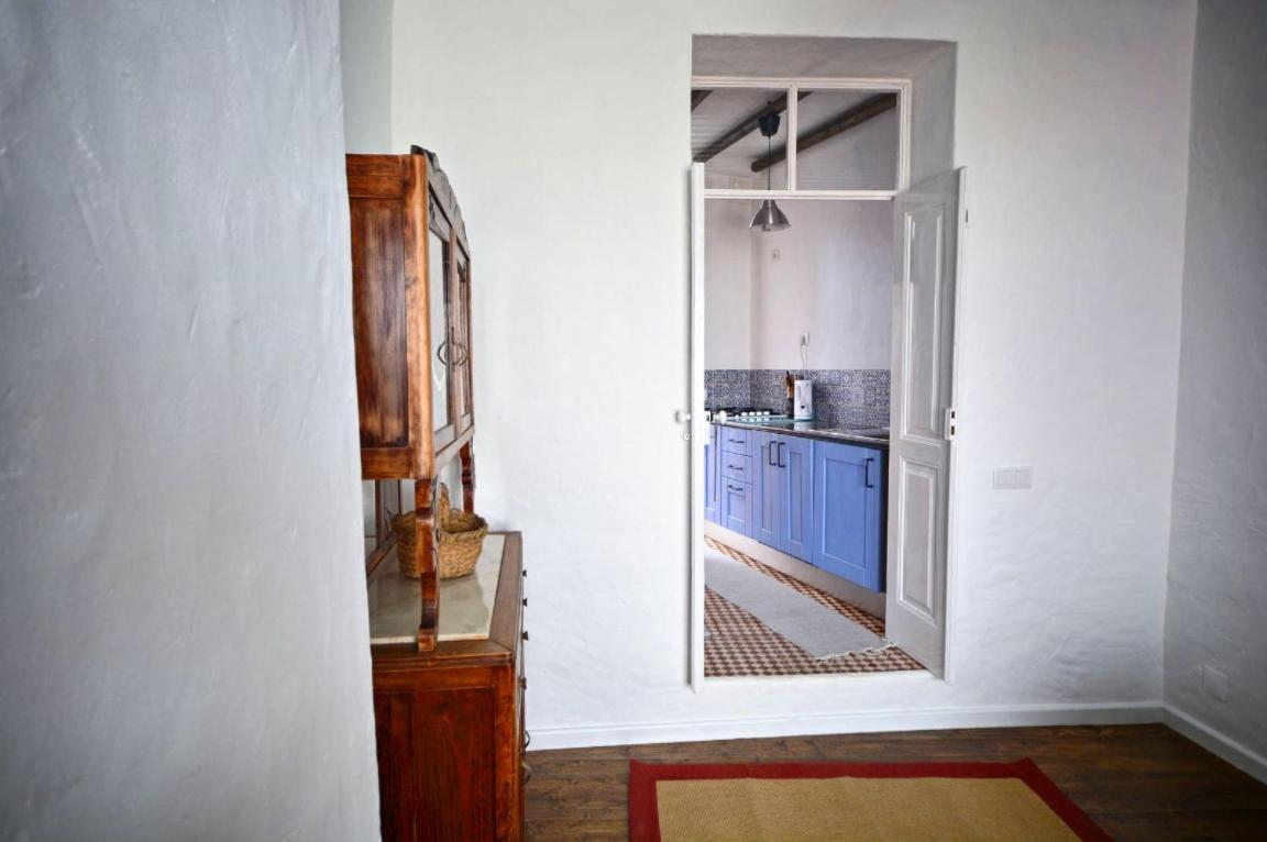 Traditional House In Historical Center Of فارو الغرفة الصورة